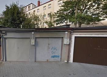 Sprzedam garaż murowany