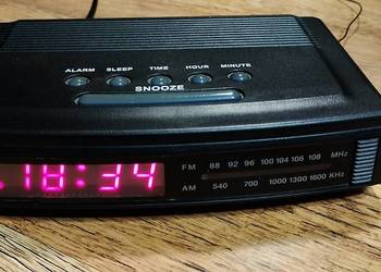 Kultowy Radiobudzik LED 76620 | Retro Design | Stan Idealny!