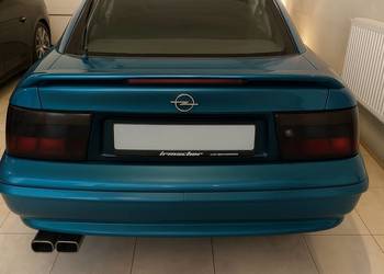 Opel Calibra lampy tyl ciemne + blenda