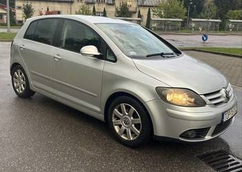 Olkswagen golf V plus 1.6 benzyna 2005r
