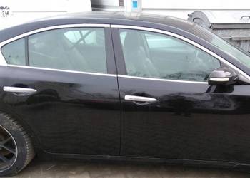 DRZWI PRAWE TYLNE TYŁ NISSAN MAXIMA A35