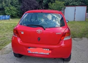 Yaris 2