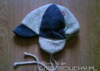 zimowa czapka / uszatka z daszkiem
