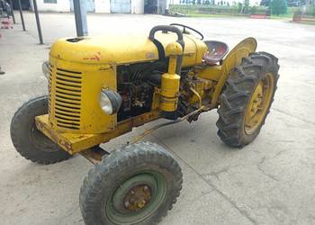 Traktor David Brown 25D
