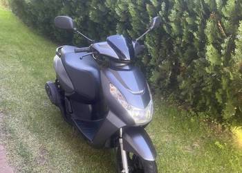 Peugeot kisbee 50 wtrysk led zadbany oszczędny sportowy wydech technigas