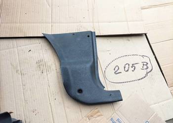 AUDI 80 B3 80B3  OSŁONA SŁUPKA PROGU PRAWY PRZÓD