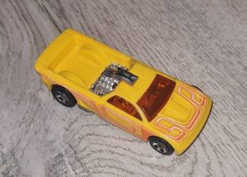Autko samochód resorak Hot Wheels Bedlam