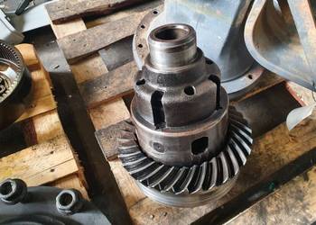 WKŁAD MOSTU PRZÓD DEUTZ- FAHR AGROTRON X720 12/33 TALERZ ATAK WKŁAD MOSTU PRZÓD DEUTZ- FAHR AGROTRON X720 12/33 TALERZ ATAK