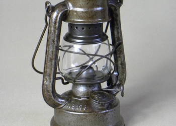 Niemiecka lampa wojskowa naftowa Feuerhand 175 palnik sprawny