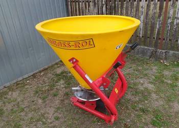 Rozsiewacz do nawozu Lejek stan jak NOWY mały zgrabny 300l na 3-zasówki