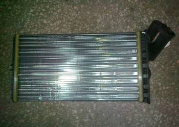 PEUGEOT 806  NAGRZEWNICA NOWA VALEO 812116