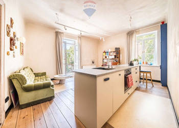 Stylowe mieszkanie biuro kamienica balkon Łazarz