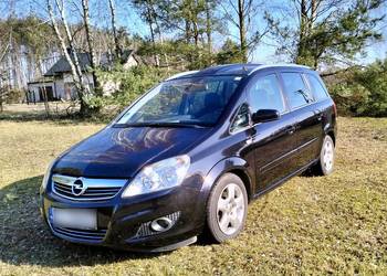 Opel Zafira B 1,9CDTI 2008 rok