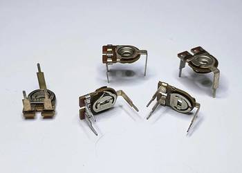 Potencjometr montażowy 220 Ohm TVP114 Unitra TELPOD