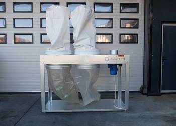 Odciąg do trocin 2 workowy Ariatech