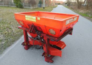 Rozsiewacz do nawozu 2-talerzowy DEXWAL Duo-Turbo hydraulicznie otwierany