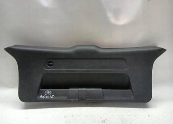 TAPICERKA BAGAŻNIKA AUDI Q2 81A867979