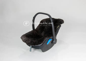 Wkładka do fotelika ze skóry owczej / Czarna / 40x80