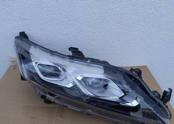 Lampa Mitsubishi Eclipse Cross prawa W3153