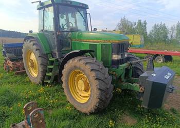 John Deere 7600
