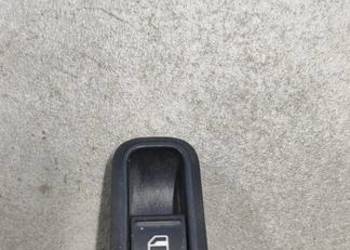 Przełącznik/Włącznik szyby prawy przód Skoda Fabia II