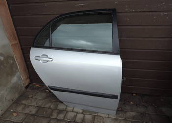TOYOTA COROLLA E12 SEDAN DRZWI PRAWY TYŁ 199