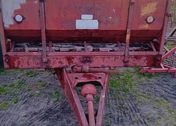 Rozrzutnik Ruski jednoosiowy