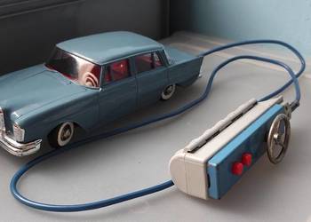 Mercedes 220 SE firmy Gama DDR PRL