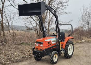 Traktorek KUBOTA GL240D, HINOMOTO NX240D 24KM 4×4 Wspomaganie Kierownicy