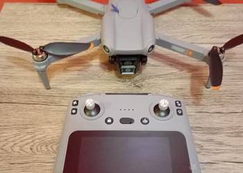 Dron 2 kamery GPS EKRAN W PILOCIE