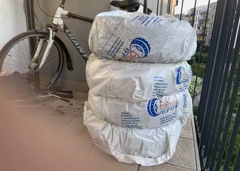 Komplet felg z oponami 185/60r15, Dębica nowe