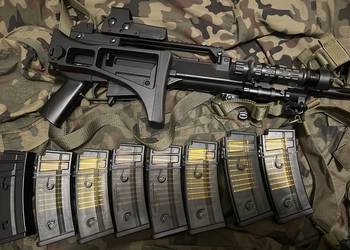 Karabin ASG pistolet maszynowy AEG g36k g36c magazynki kamizelka Kolimator