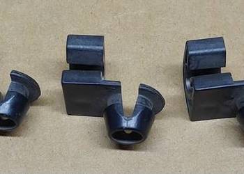 ZACISK PODPORY MASKI RENAULT PEUGEOT CITROEN 7703079812