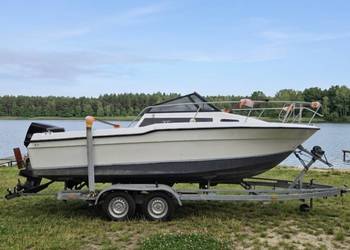 Bayliner Trophy Suzuki DT225 motorówka łódź kabinowa 8os przyczepa DMC 2300