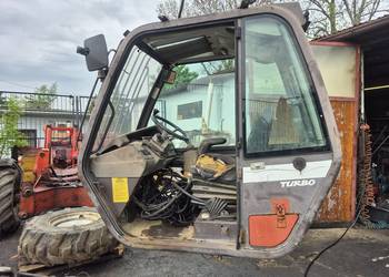 Kabina MANITOU MT 1740