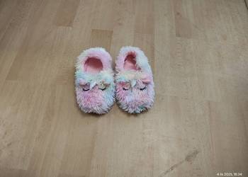 Kapcie papcie dla dziewczynki - jednorożec