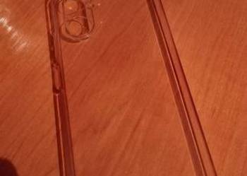 Etui przezroczyste