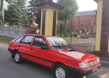 Polonez Caro wąskie Caro pierwsza seria