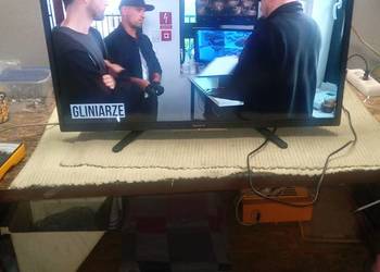 SPRZEDAM TELEWIZOR SONY 32 CALE led