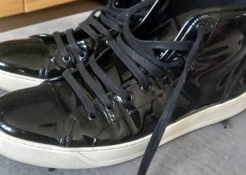 Buty lakierowane 44