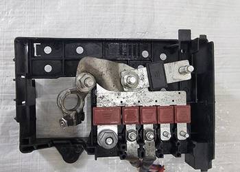 Skrzynka bezpieczników klema akumulatora Opel Astra IV J 1.6 CDTI 13368498