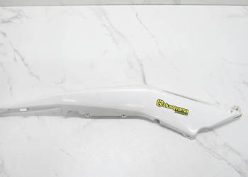 Boczek Osłona Owiewka Tył Prawa Husqvarna TR Terra 650 13r Strada