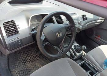 Honda Civic 1.8 v-tec 140 km