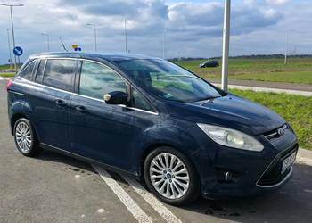 Ford grand c max keyless Android oryginalny przebieg 155 tys nowy rozrząd