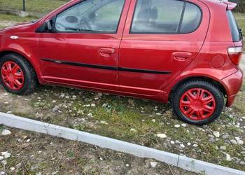 Toyota Yaris 1.0 benzyna