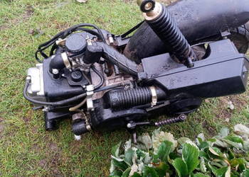 Skuter 50 4t silnik 2600 km przebiegu jak nowy