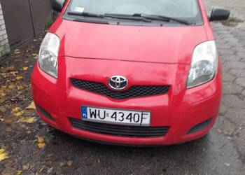 Sprzedam toyota yaris 2 ,poj 1.0 rok produkcji 2010