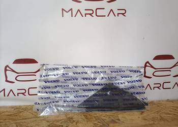 VOLVO XC60 II 17- ZAŚLEPKA NAROŻNIK TRÓJKĄT DRZWI LEWY PRZÓD 31672922