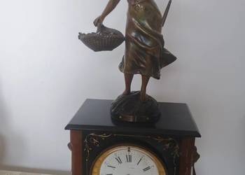 zegar kominkowy figuralny