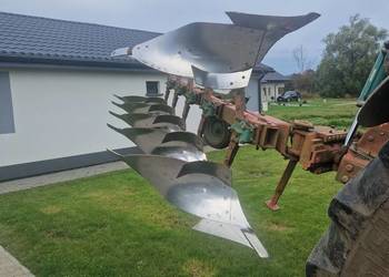 Pług kverneland 4+1 vario liniowanie